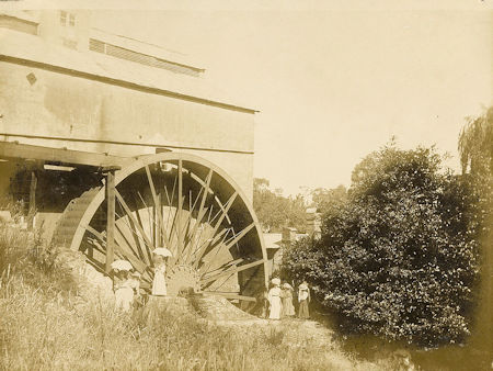 Bridgewater Mill c.1850 - 41kB jpg