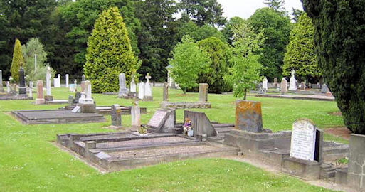 Setting of TR Crompton's grave Temuka Cemetery - 50kB jpg