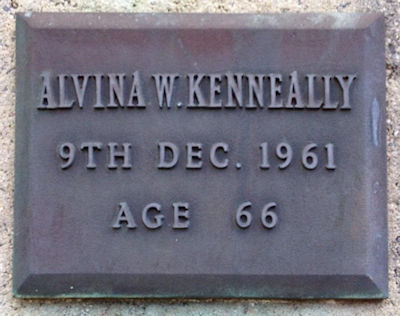 Alvina Kennelley's headstone - 27kB jpg