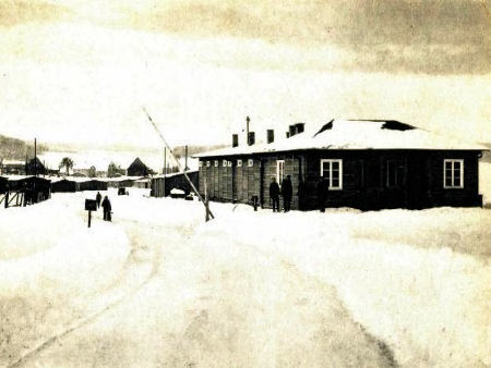 Stalag 383 winter - 30kB jpg