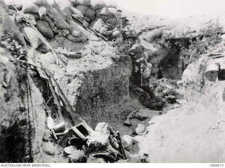 Survivors in Lone Pine trenches 06 August 1915 - 44kB jpg